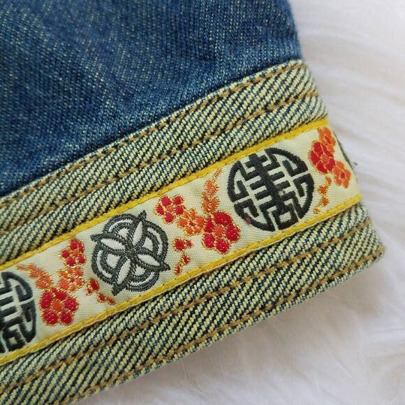 Looney Tunes Denim Jean Jackets - Picture 7 of 10